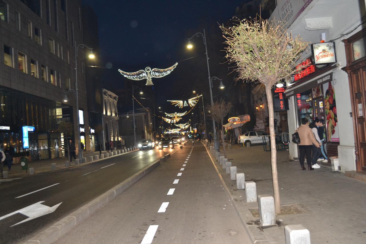 Victoria Plaza Two Bdr Apt Daire Bükreş Dış mekan fotoğraf