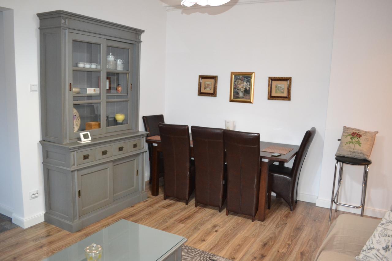 Victoria Plaza Two Bdr Apt Daire Bükreş Dış mekan fotoğraf